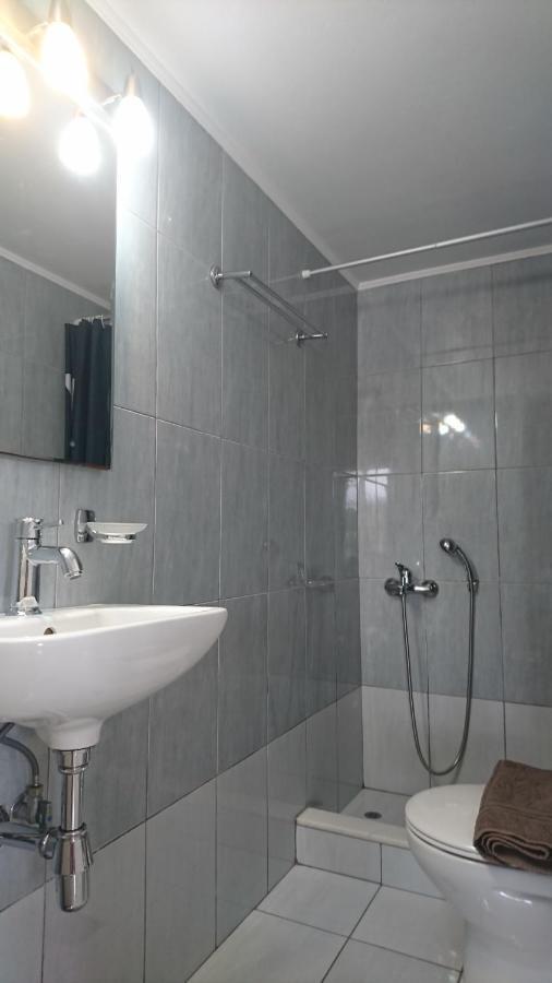 Iris Apartments Ithaca Vathy  Esterno foto